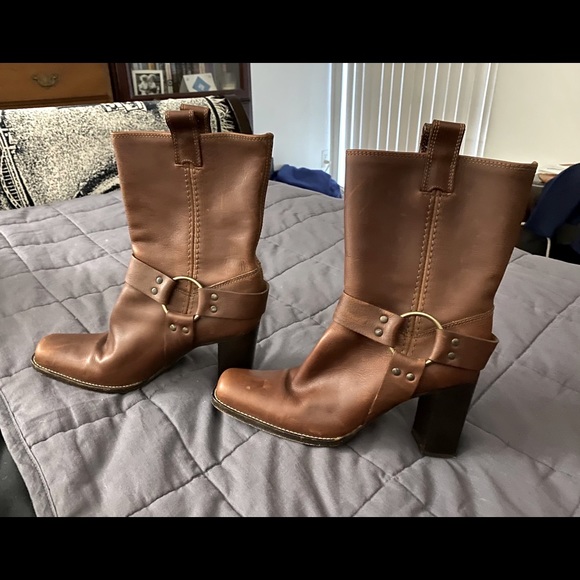 MICHAEL KORS mid-calf Western Boot - Picture 2 of 6